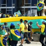 Moraes elenca 13 atos para explicar acusação de golpe em julgamento; entenda