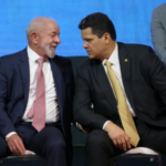 Alcolumbre sobe o tom contra o governo após Lula segurar envio da indicação de Messias